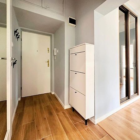 Warsaw Concierge Wiatraczna Appartement Buitenkant foto