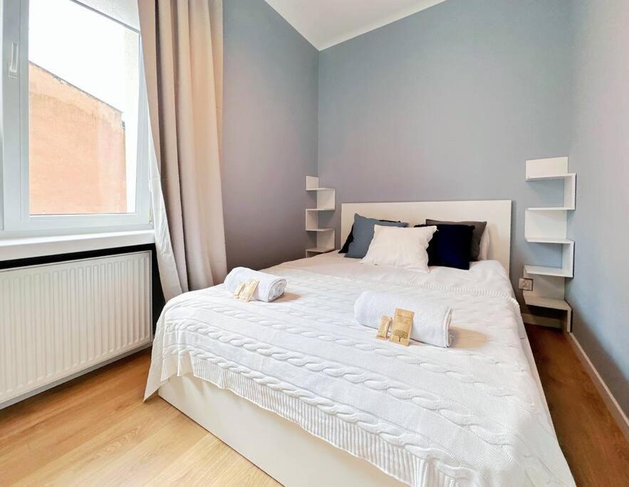 Warsaw Concierge Wiatraczna Appartement Buitenkant foto