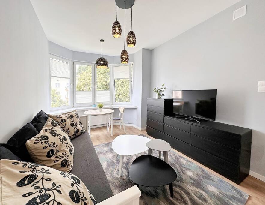 Warsaw Concierge Wiatraczna Appartement Buitenkant foto